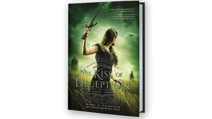 The Kiss of Deception: The Remnant by Pearson, Mary E.